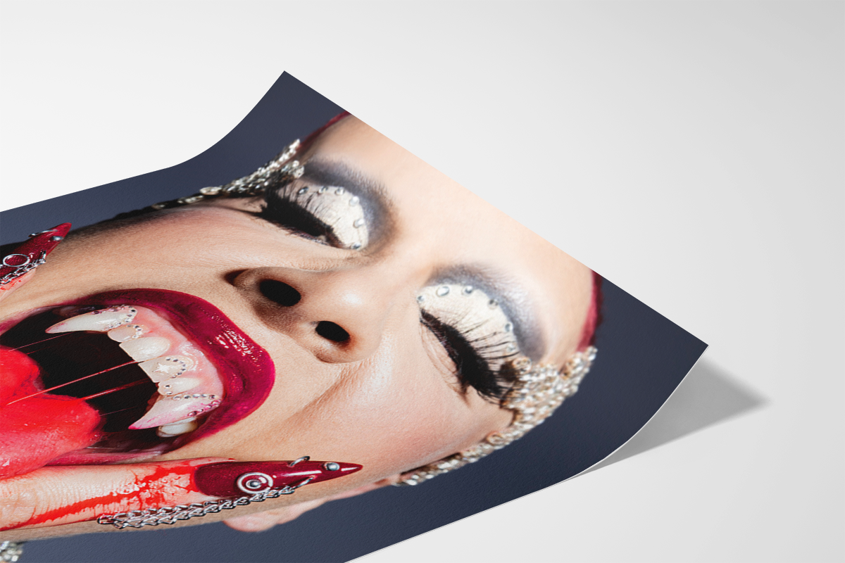 Amber Vineyard X Studio Rik Versteeg x ICONIQA "1"